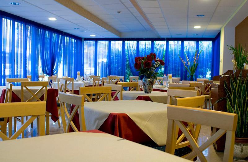 Hotel Rado Лидо ди Йезоло Екстериор снимка