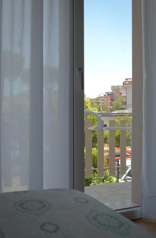 Hotel Rado Лидо ди Йезоло Екстериор снимка